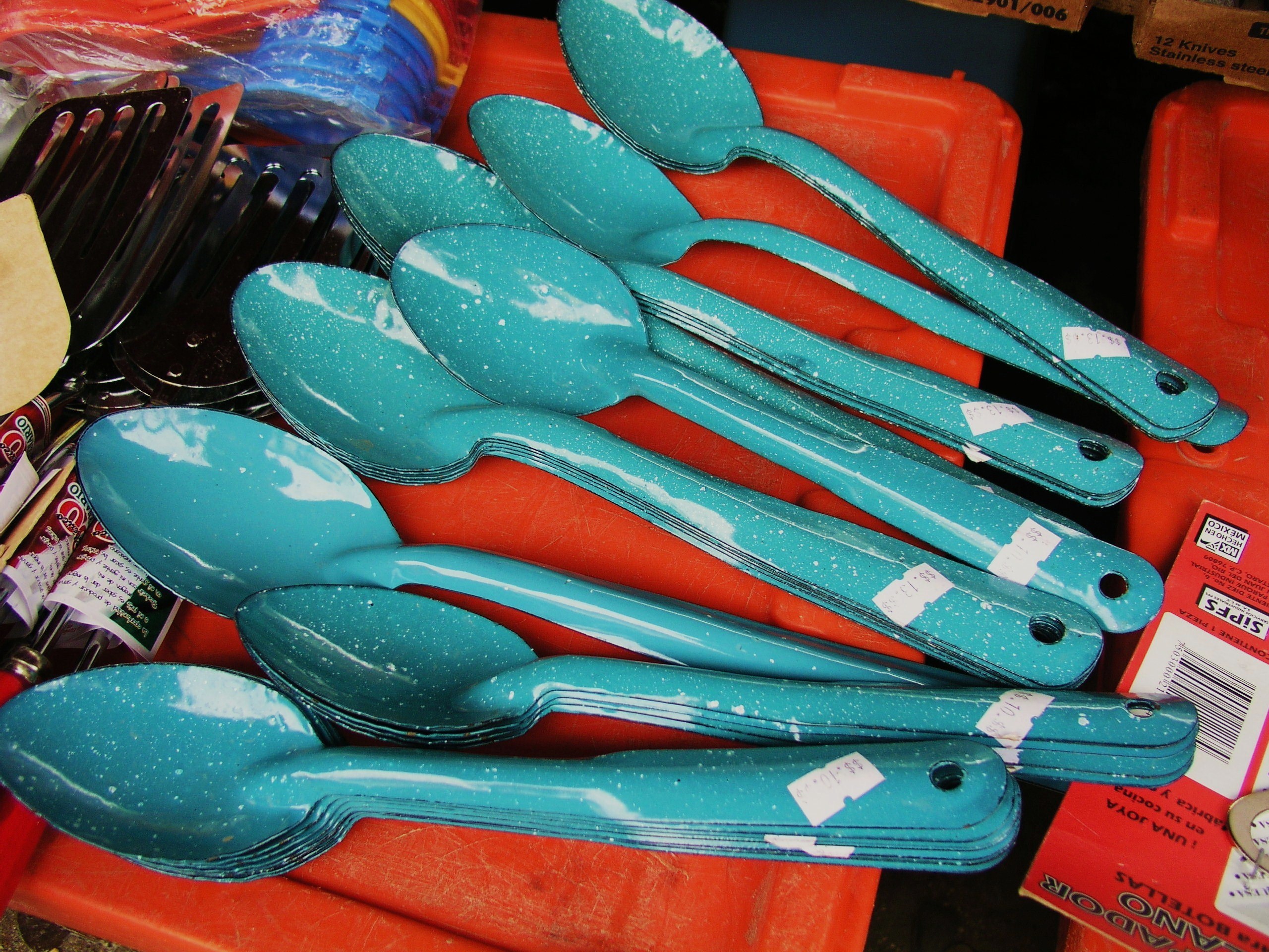 Mexican kitchen tools and gadgets at the La Cruz street market – Cooking in  Mexico
